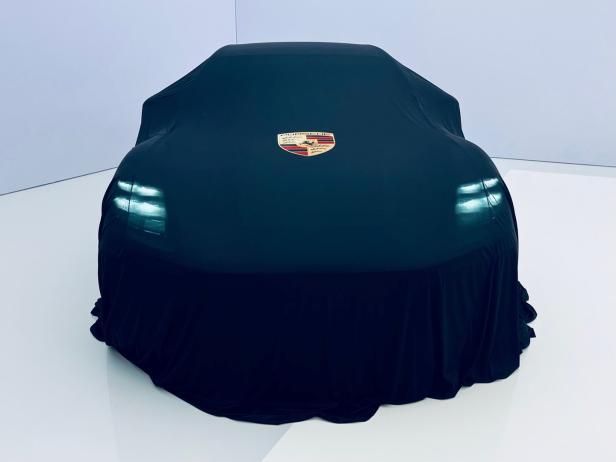 Porsche fährt in Richtung elektrische Zukunft - heuer werden noch zwei neue Modelle gezeigt