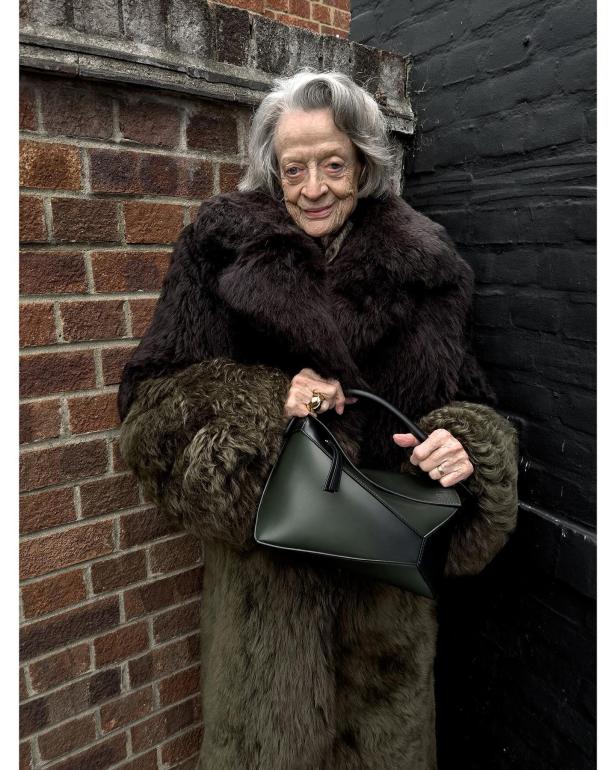 Maggie Smith in der Kampagne von Loewe.