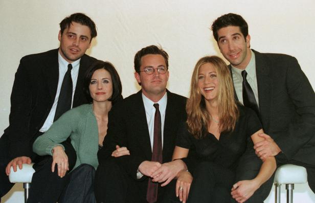 Die "Friends"-Stars mit Matthew Perry in der Mitte
