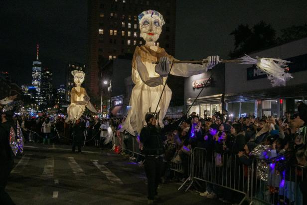 Horrortrip-Party: Zehntausende feiern Halloween-Parade in New York