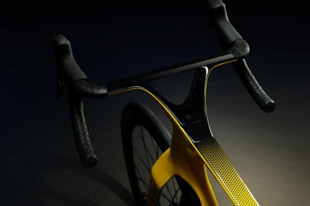 Lotus präsentiert Elektro-Rennrad für 25.000 Euro