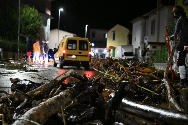 Sieben Tote und Vermisste bei schweren Unwettern in der Toskana