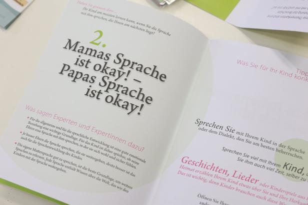 Pilotprojekt in Wien: Wo Mütter die Schulbank drücken