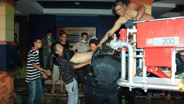 Indonesien:12 Tote bei Brand in Karaoke-Bar