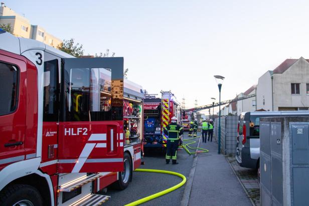 Einfamilienhaus im Bezirk Mödling durch Brand stark beschädigt