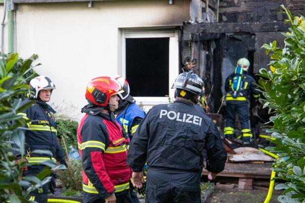 Einfamilienhaus im Bezirk Mödling durch Brand stark beschädigt