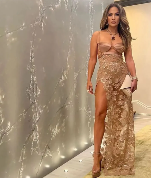 Jennifer Lopez gewährt seltene Einblicke in neue 60-Millionen-Villa