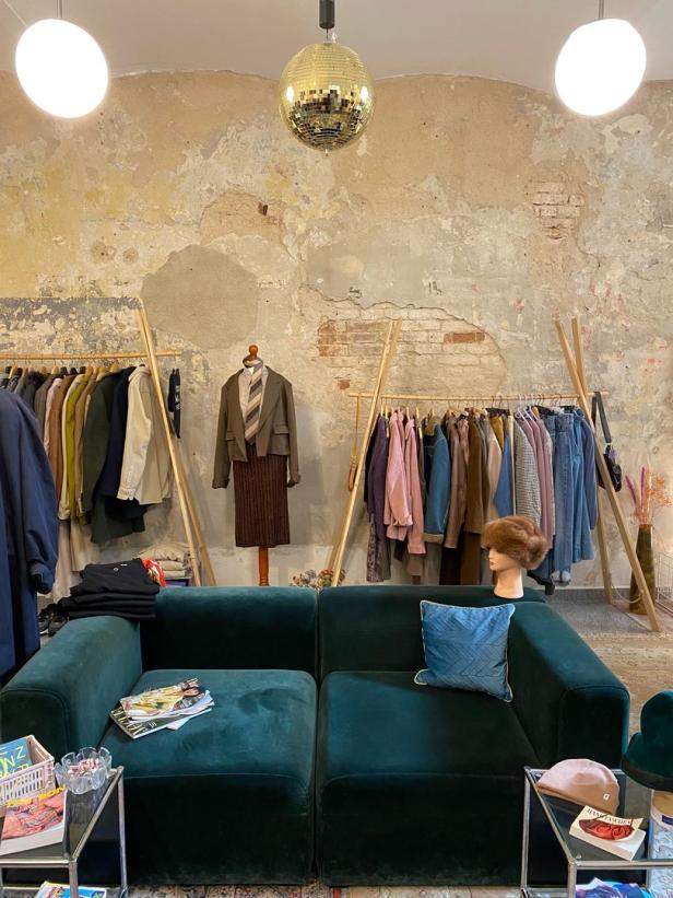 Vintage und Secondhand bei "Buddy & Murphy" in Linz: Stylisch, schön, sinnvoll