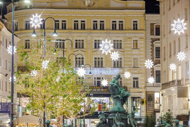 Mit Sisi-Flair und Ökostrom: Weihnachtsbeleuchtung in Wien eingeschaltet