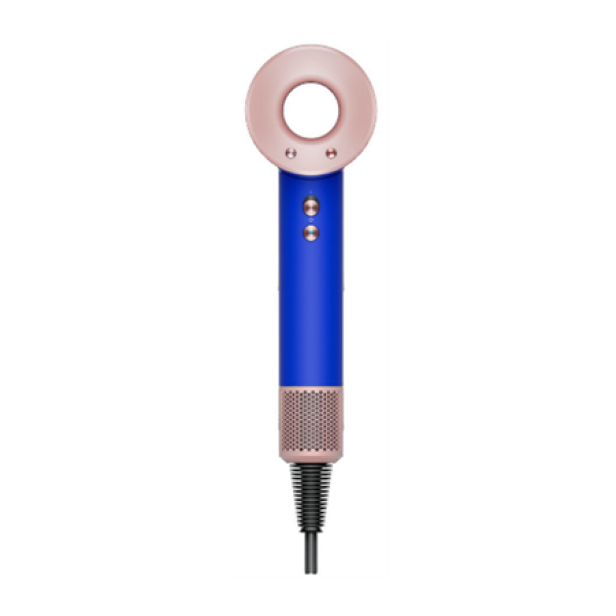 Ein blauer Dyson Supersonic Haartrockner mit roségoldenen Akzenten.