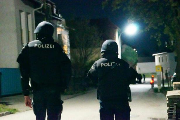 NIEDERÖSTERREICH: MUTMASSLICHER SCHÜTZE NACH TÖDLICHER BLUTTAT IN MELK FESTGENOMMEN Nach Todesschuss kommt Mann (42) in forensisch-therapeutisches Zentrum