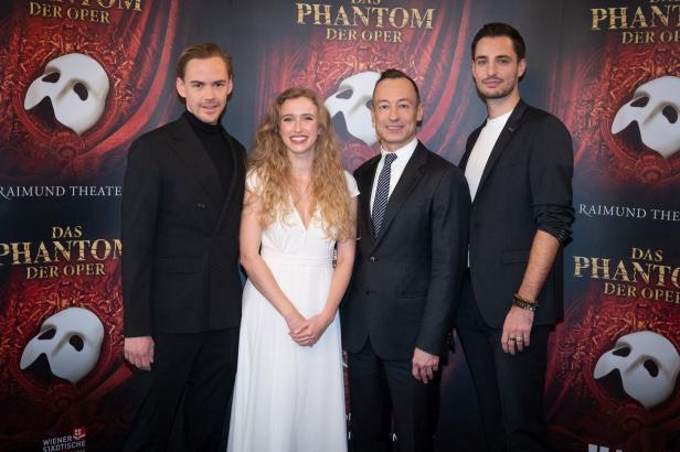 Geheimnis gelüftet:  Er spielt das  "Phantom der Oper" in Wien