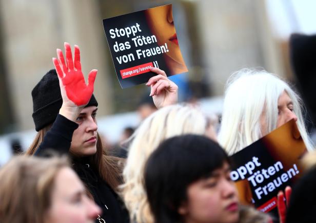 Protest against femicides in Germany