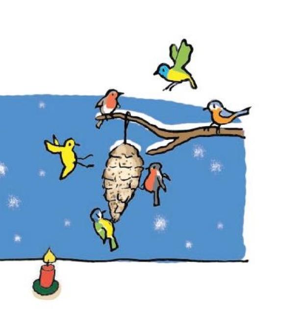 Verschiedene Vögel picken an einem Meisenknödel im Winter, während eine Kerze leuchtet.