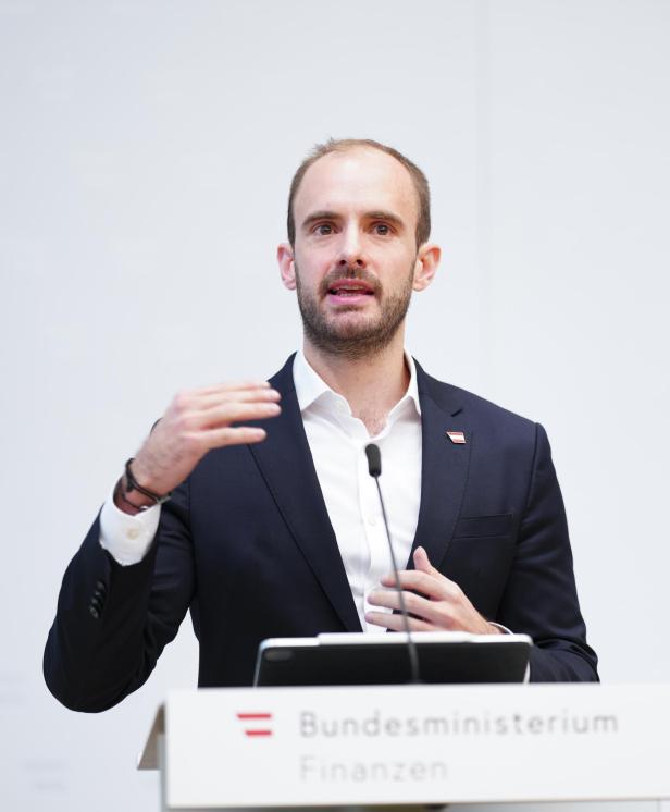 PK FINANZMINISTERIUM "DIGITALE KOMPETENZOFFENSIVE FÜR ÖSTERREICH?: TURSKY PK FINANZMINISTERIUM "DIGITALE KOMPETENZOFFENSIVE FÜR ÖSTERREICH?: TURSKY
