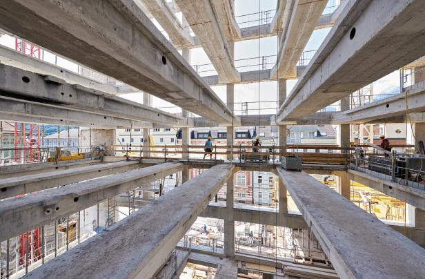 Neues Hauptquartier: Der recycelte Bankenturm in Innsbruck