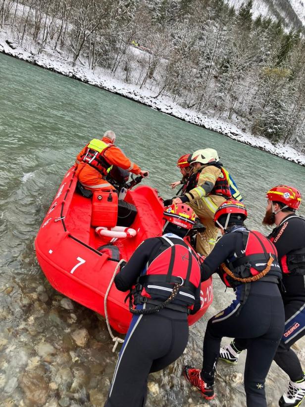 Sprung in die Salzach: Mann starb nach Flucht vor der Polizei