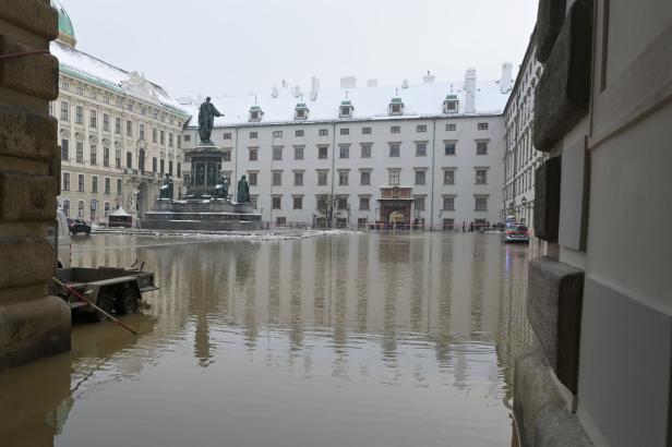 Wasserrohrbruch: Hofburg stand kurzzeitig unter Wasser