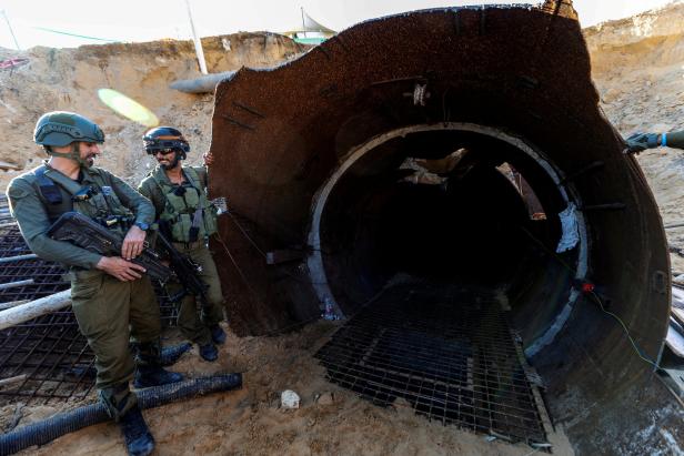 Pumpen sind bereits installiert: Israels Armee könnte Hamas-Tunnel in Gaza fluten