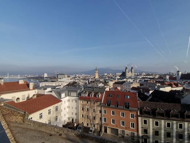 Brasserie im Schloss überthront das Herberstein in der Altstadt