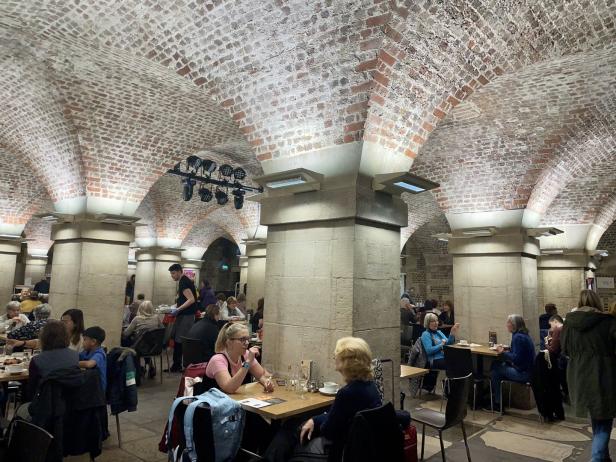 Café in the Crypt in London