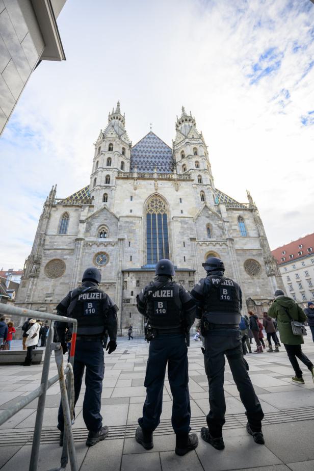 Terror-Verdacht in Wien: U-Haft für drei Verdächtige 