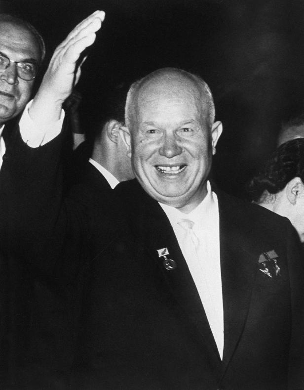 Vor 70 Jahren: Der KURIER erscheint erstmals und was 1954 alles geschah