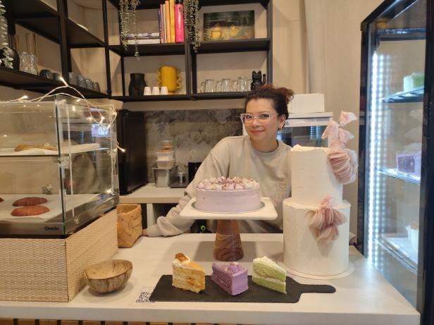 Rachelle Choi ist Konditorin und hat die philippinische Patisserie "Puro" in Wien eröffnet.