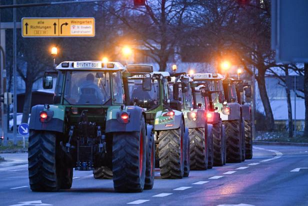 Mögliches Verkehrschaos: Deutsche Bauernproteste haben begonnen