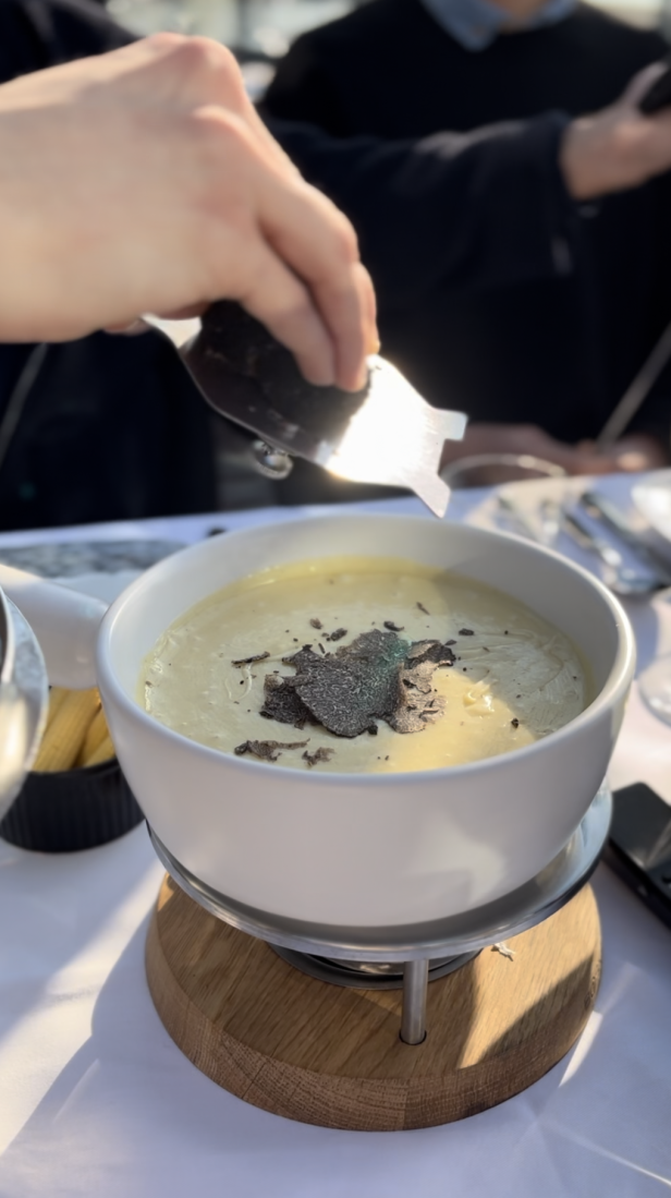 Deluxe-Version: getrüffeltes Käsefondue.