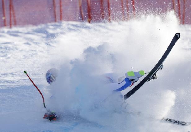 Sarrazin gewinnt in Wengen, Pinturault schwer gestürzt