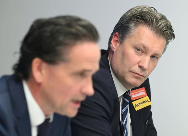 Präsident Kurt Gollowitzer (links) und AG-Vorstand Harald Zagiczek 