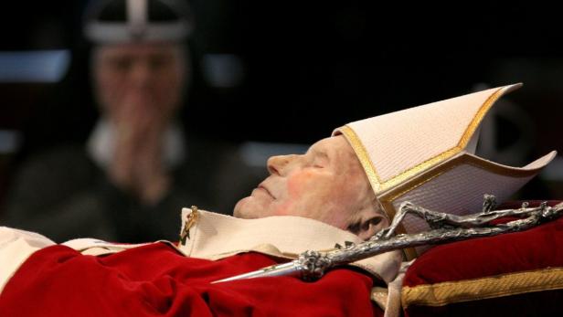 Papst Johannes Paul II. wird heiliggesprochen