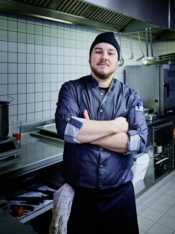Vegan Koch Boris Drlicek in seiner Küche im Mimi im Stadtelefant im Sonnwendviertel
