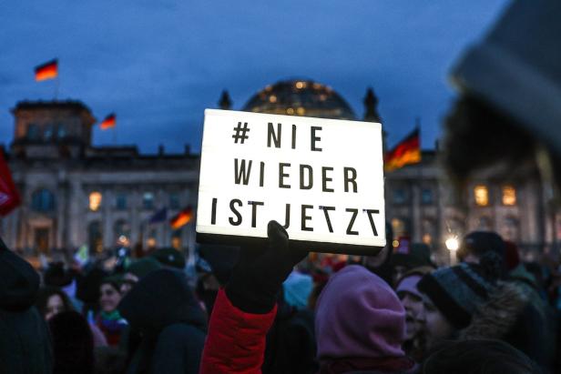 1,4 Millionen protestieren in deutschen Städten gegen Rechts: AfD wittert Verschwörung