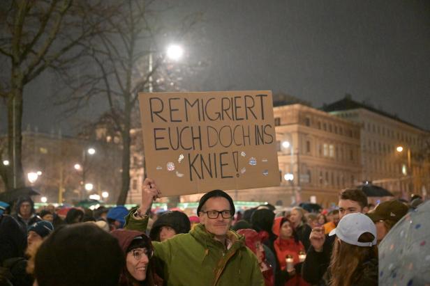 40.000 Menschen bei Demos gegen Rechtsextreme in Wien, Innsbruck und Salzburg