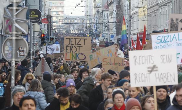 Demonstranten zogen durch Graz und Innsbruck