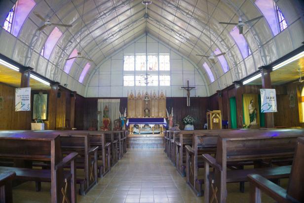 Innenansicht der Kirche von Santa Rosalia.