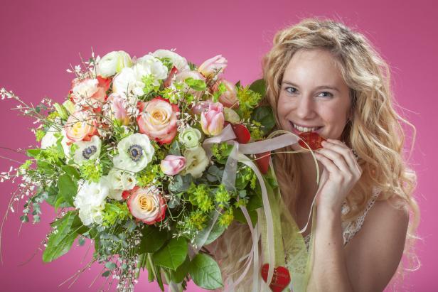 Schrott-Auto statt Blumen: Das verrückteste Geschenk zum Valentinstag