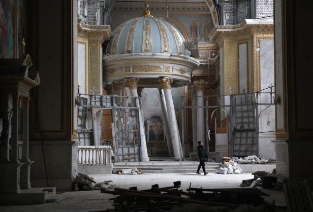 Im Krieg beschädigte Verklärungskathedrale in Odessa