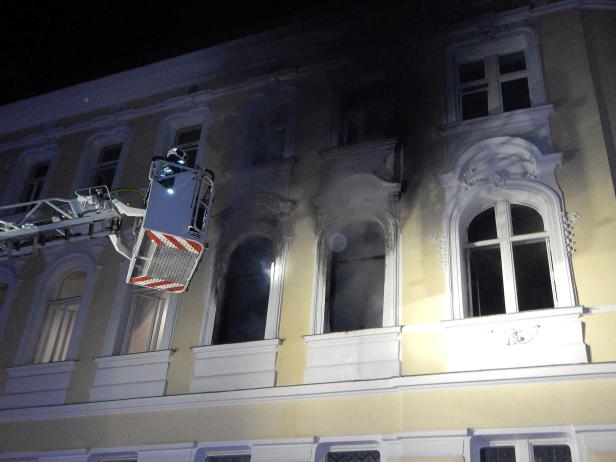Meidling: Elfköpfige Familie wurde aus brennender Wohnung gerettet