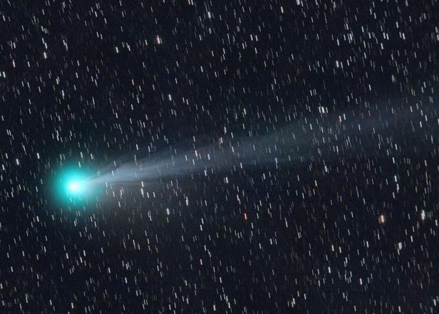 „Kometen-Jäger“ entdeckte zwei bisher unbekannte „Veränderliche Sterne“
