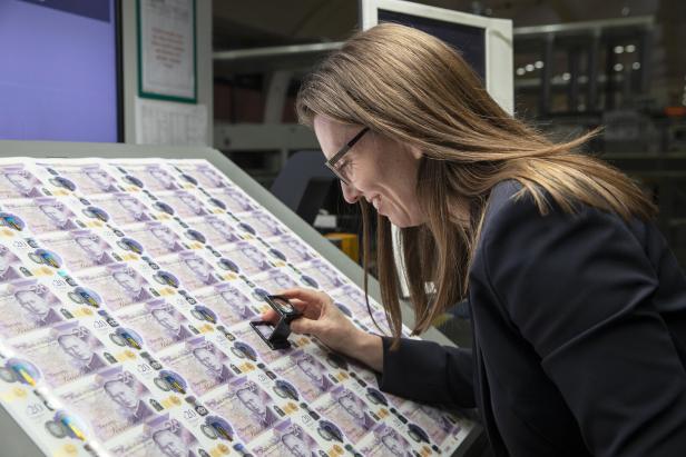 Bereits jetzt kann man diesen in "The Future of Money" im Londoner Bank of England Museum ansehen.
