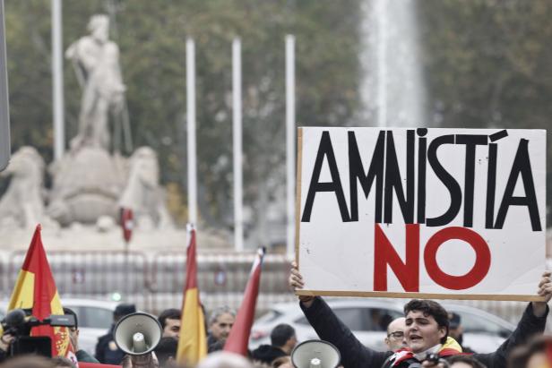 Umstrittene Amnestie für Kataloniens Separatisten: Darf Puigdemont zurück?