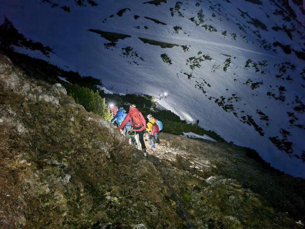 Ansturm auf Ausflugsberge in NÖ: Bergretter im Dauereinsatz