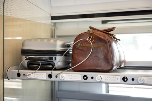 Neuer ÖBB Railjet: Stabilerer Handyempfang und neue Gepäcksicherung