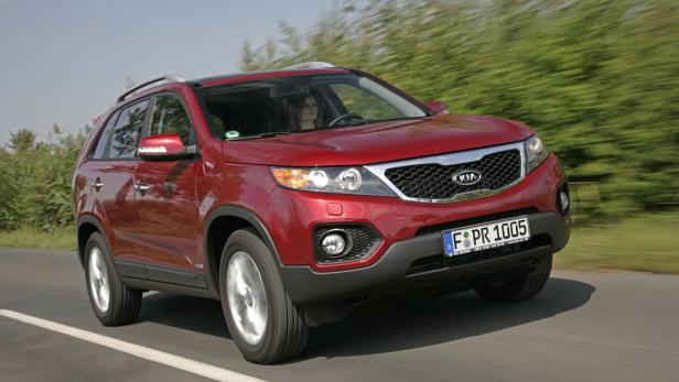 Im Sportage und Sorento durch den Yukon