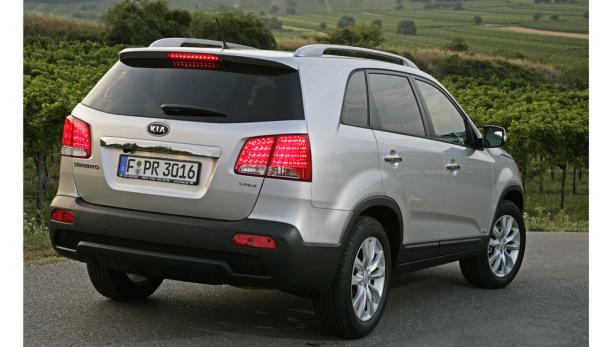 Im Sportage und Sorento durch den Yukon