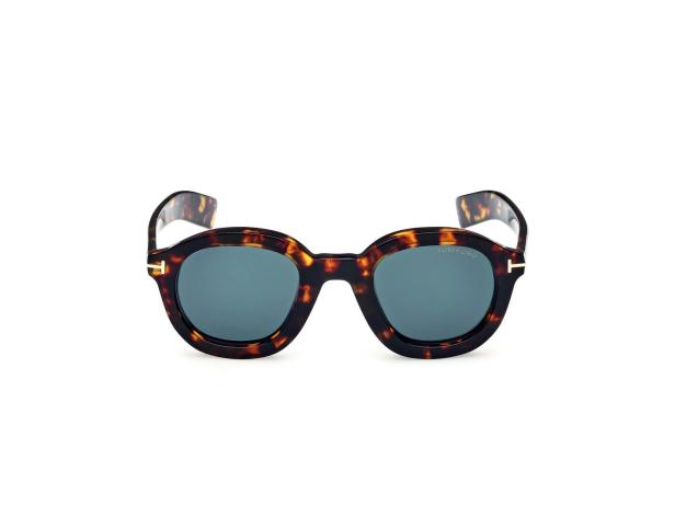 Eine Tom Ford Sonnenbrille mit runden Gläsern und einem Schildpattmuster.