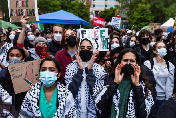 Eskalation an den US-Unis: Gaza-Krieg entzweit die Studenten